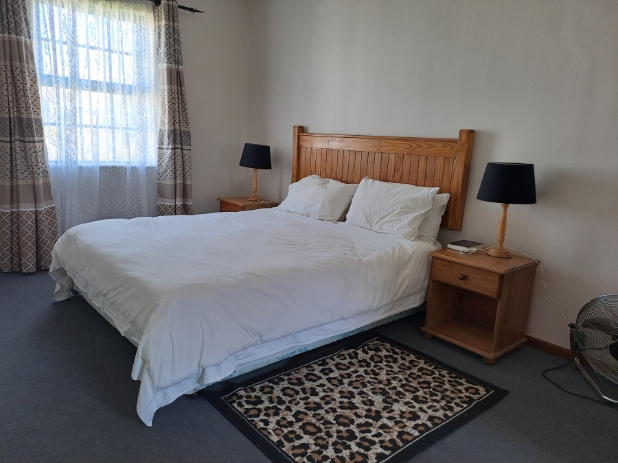 To Let 3 Bedroom Property for Rent in Gordons Bay Central Western Cape